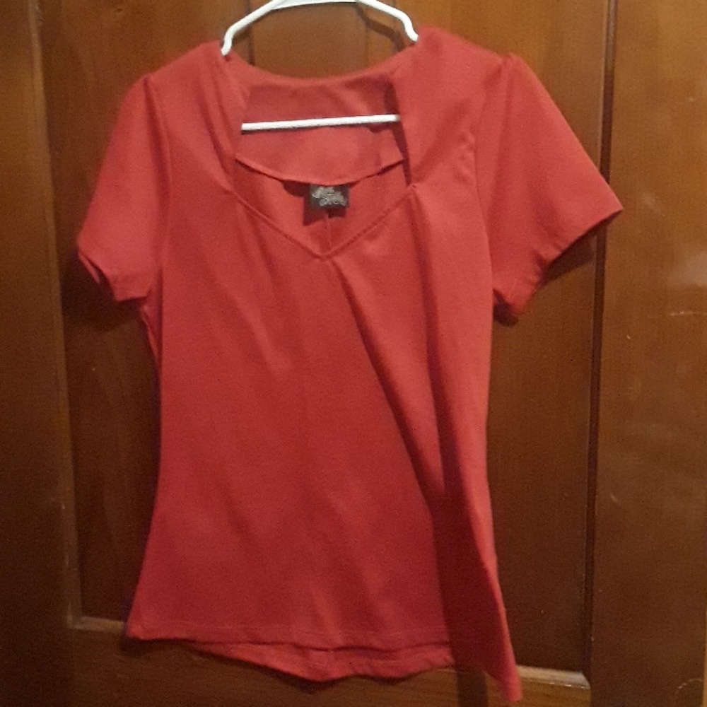 Pinup style red top